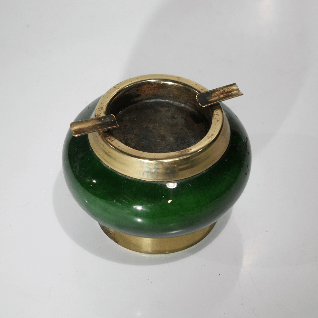 Cinzeiro Italiano - Design dos Anos 70 em Cerâmica e Latão Bronze