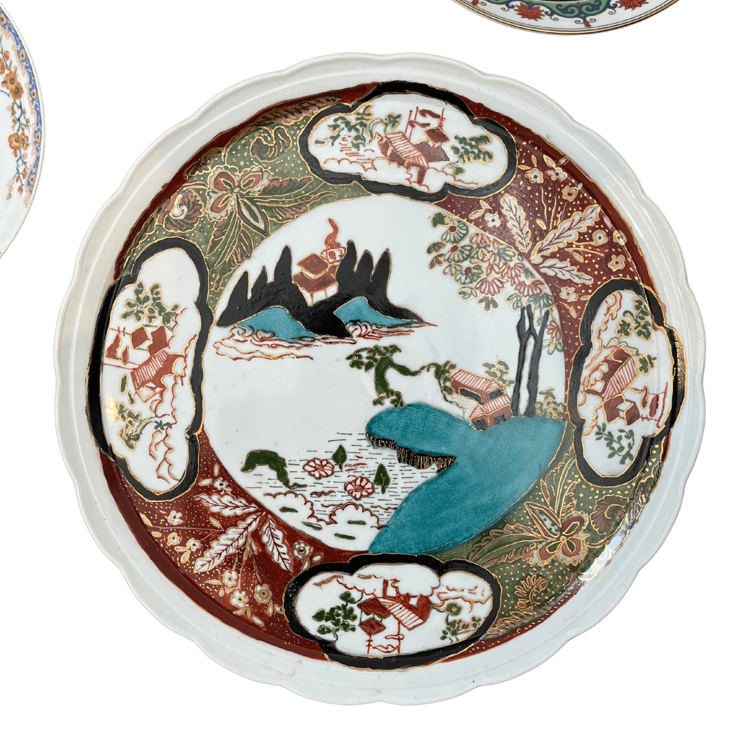 Pratos Decorativos Vintage Orientais em Porcelana
