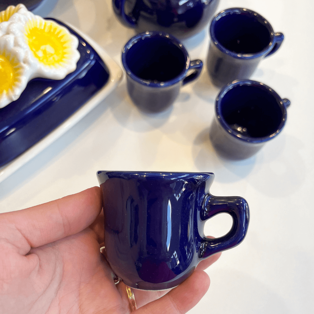 Conjunto de Café em Porcelana Azul - Margaridas