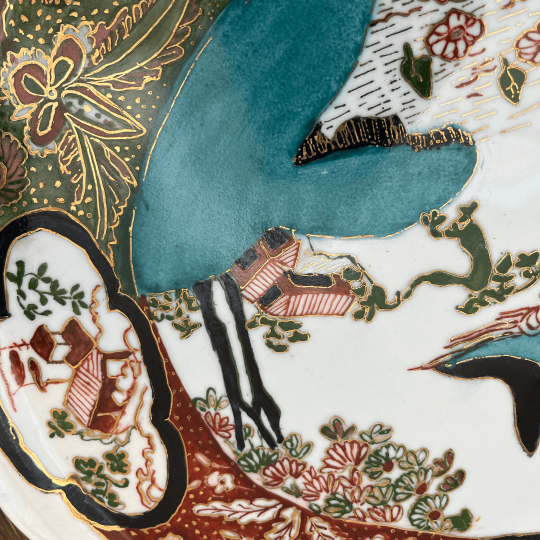 Pratos Decorativos Vintage Orientais em Porcelana