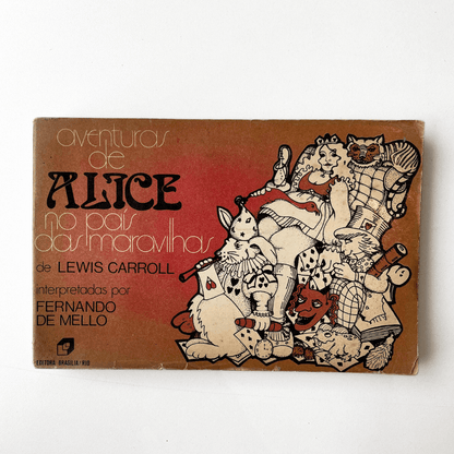 Livro 'Alice no País das Maravilhas' de 1976 - Capa Brochura