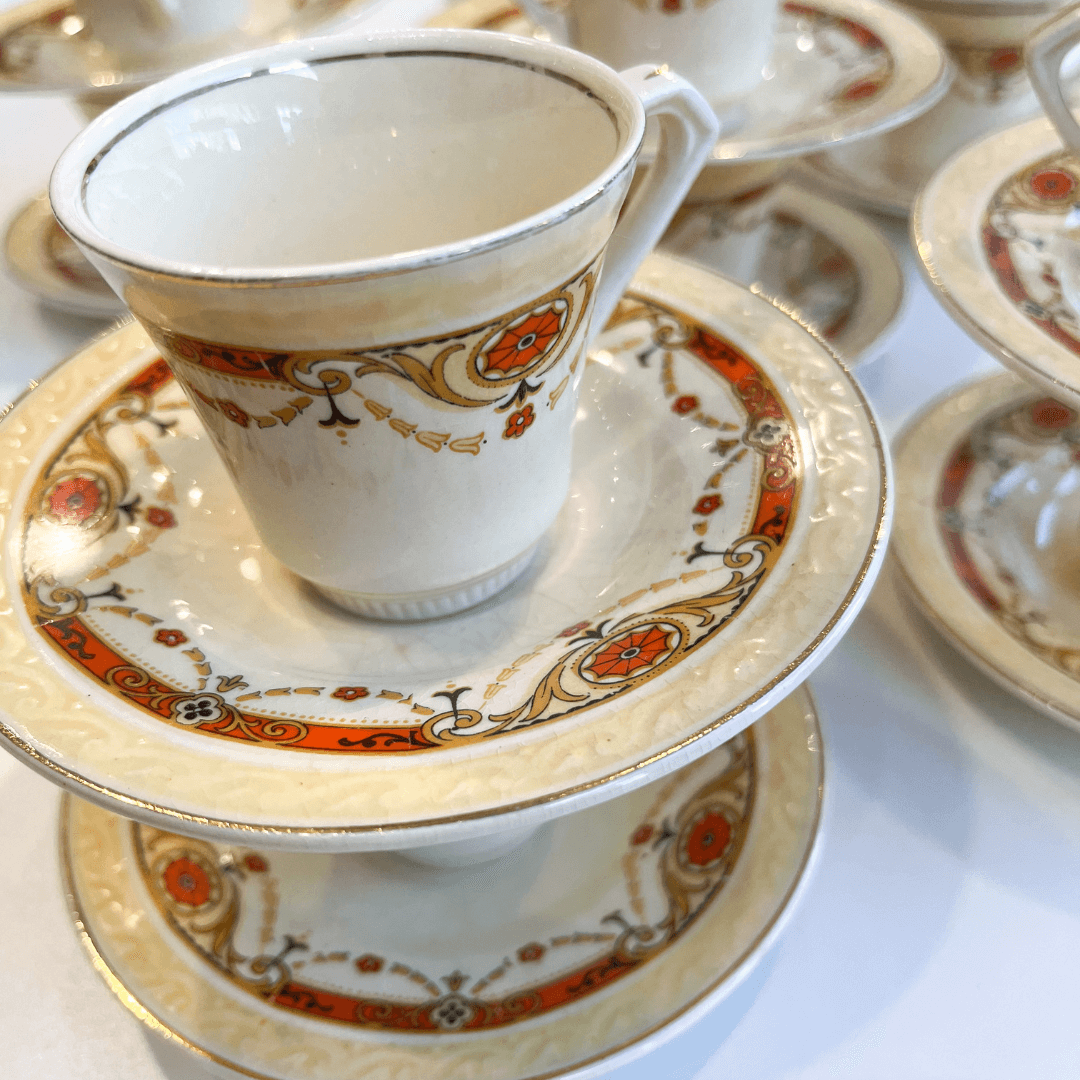 Conjunto de Chá Vintage em Porcelana Inglesa J&G Meakin