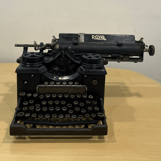 Máquina de Escrever Royal dos anos 1940