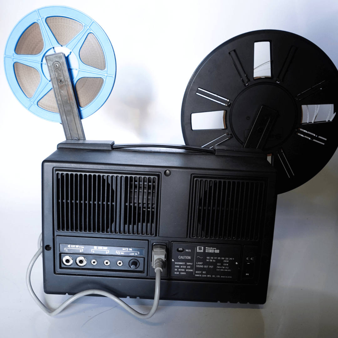 Projetor de Filme Super 8 Antigo Sankyo - Funcionando