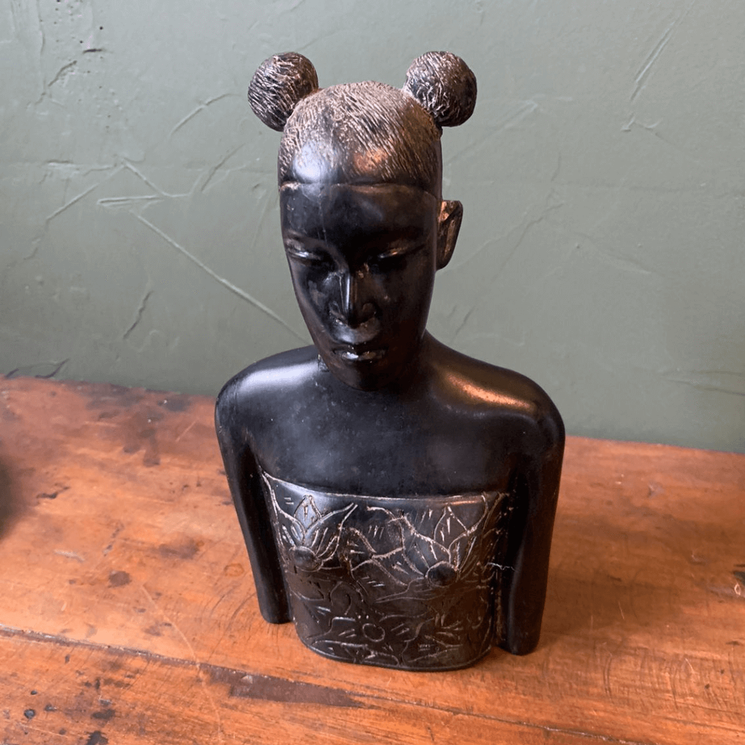 Escultura Africana - Busto Feminino em Ébano