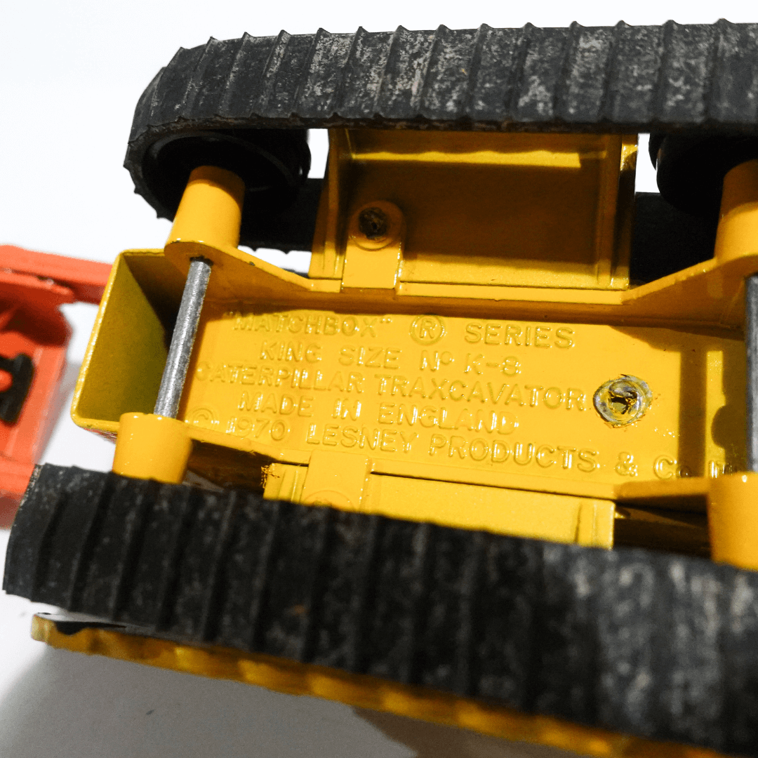 Miniatura Colecionável Matchbox 977 Caterpillar Traxcavator