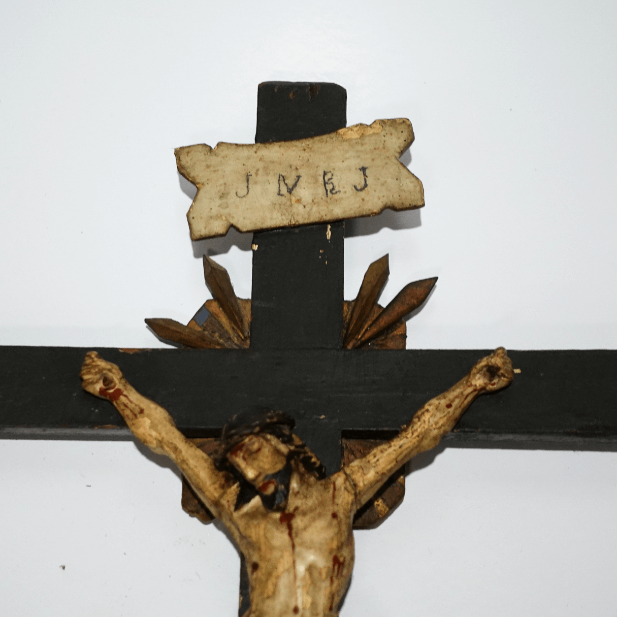 Antigo Crucifixo do século XVIII