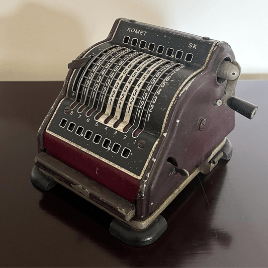 Máquina de Cálculo Komet SK dos anos 1950