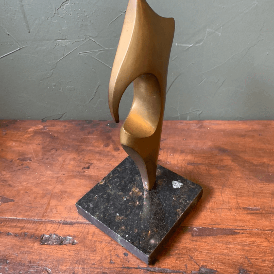 Escultura Contemporânea em Bronze - Roberval Layus