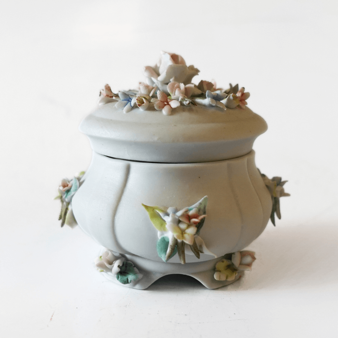 Porta Joias Vintage em Porcelana Capodimonte