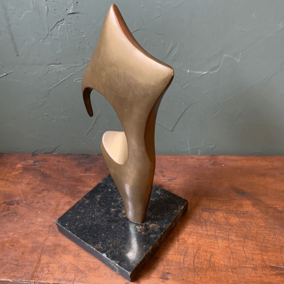 Escultura Contemporânea em Bronze - Roberval Layus