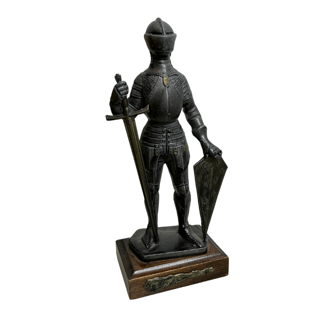 Escultura Italiana Vintage de um Cavaleiro Medieval