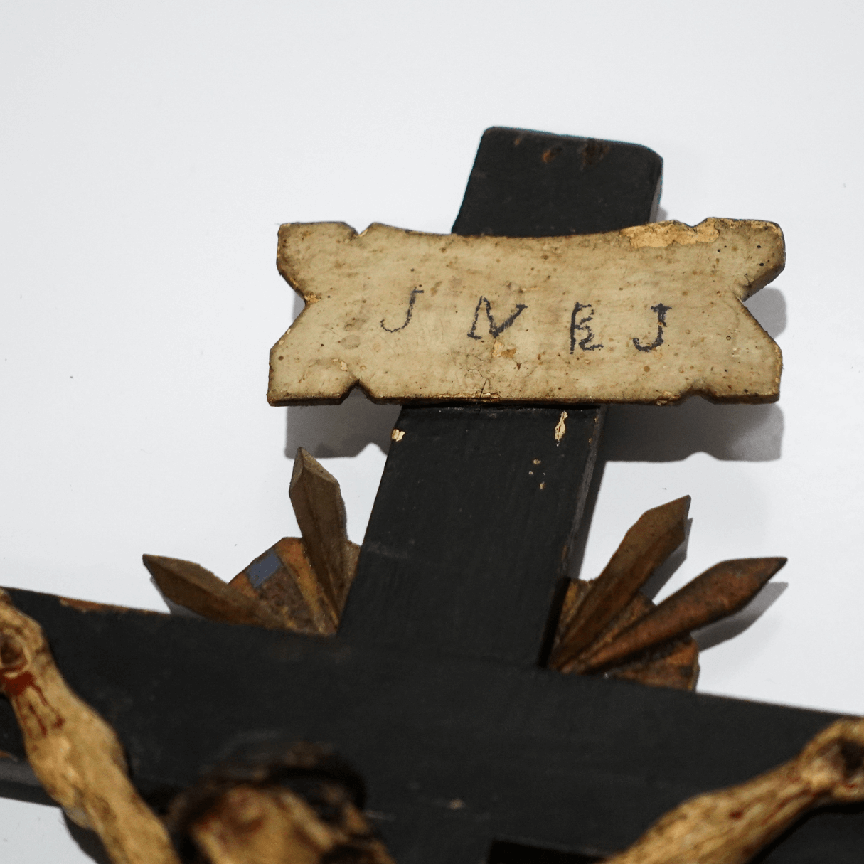 Antigo Crucifixo do século XVIII