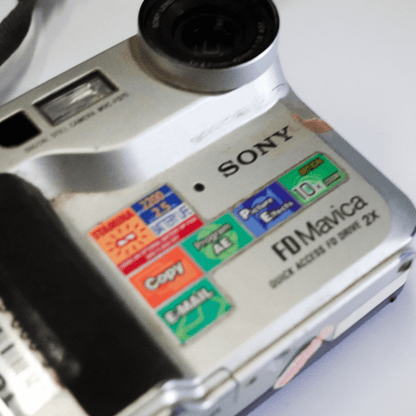 Câmera Fotográfica Vintage Sony MVC FD 75