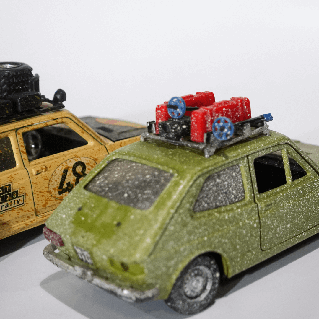 Par de Miniaturas Antigas da Fiat - Carros de Corrida Rally