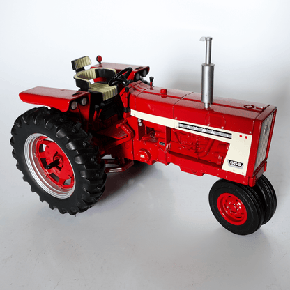 Trator Miniatura Modelo Case IH Farmall 656 Cnh America