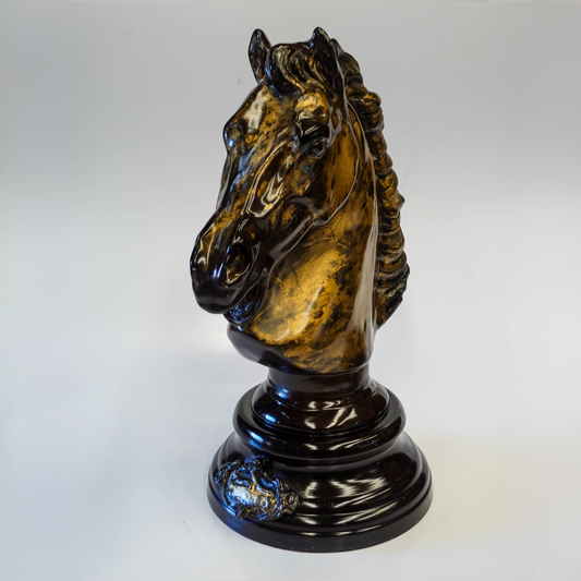 Grande Escultura Cavalo estilo Peça de Xadrez