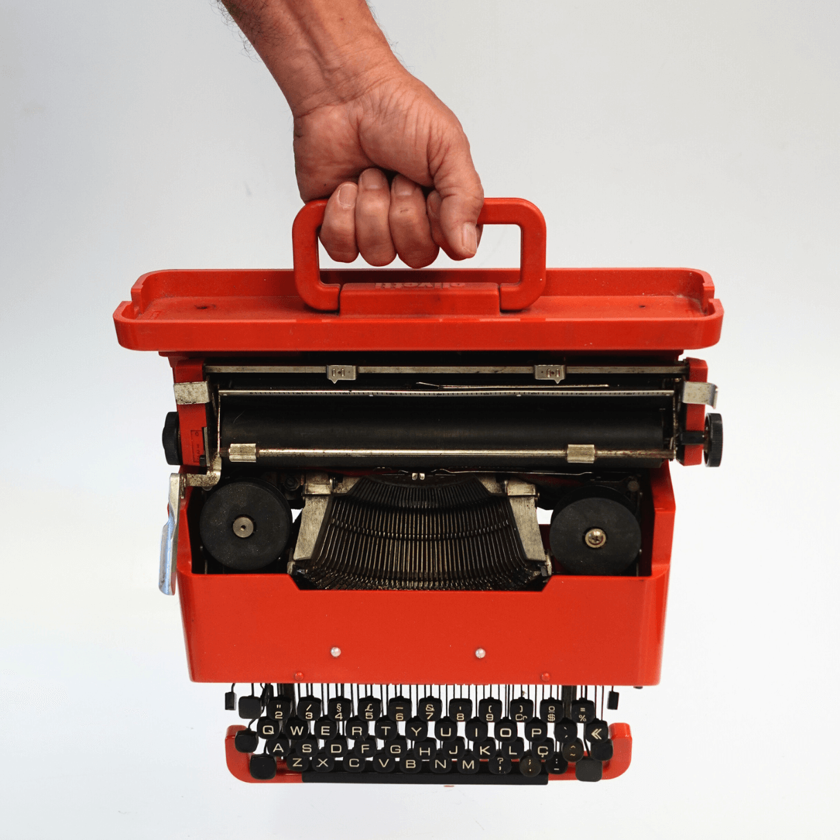 Máquina de Escrever Olivetti Valentine de 1969 - Funcionando