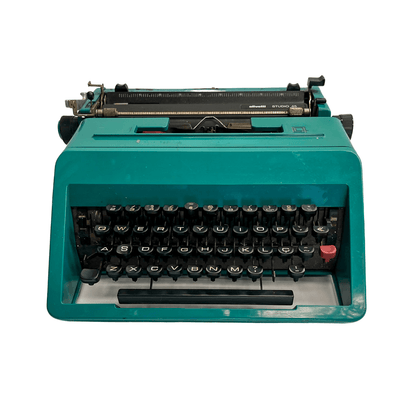 Máquina de Escrever Olivetti Studio 45 dos anos 70