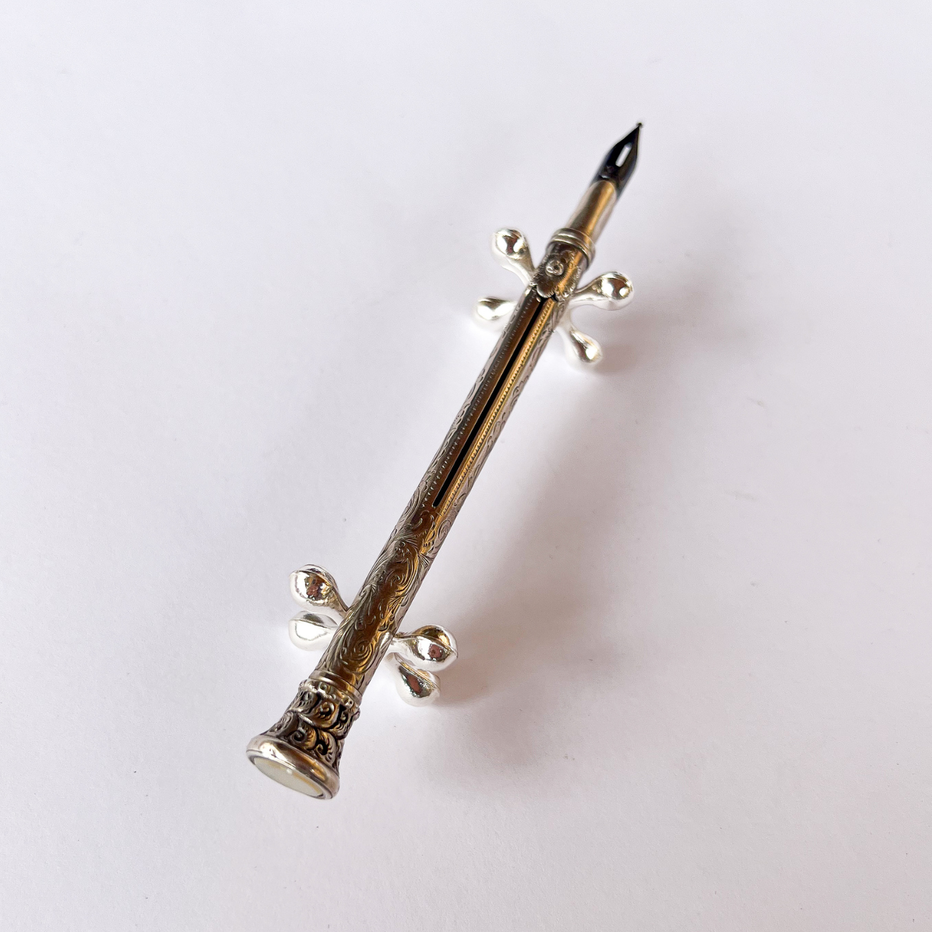 Dip Pen Vintage em Prata de Lei dos anos 1940