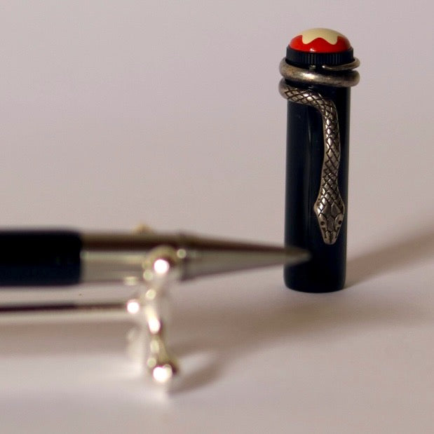 Caneta Rollerball Montblanc Rouge Noir de 1990